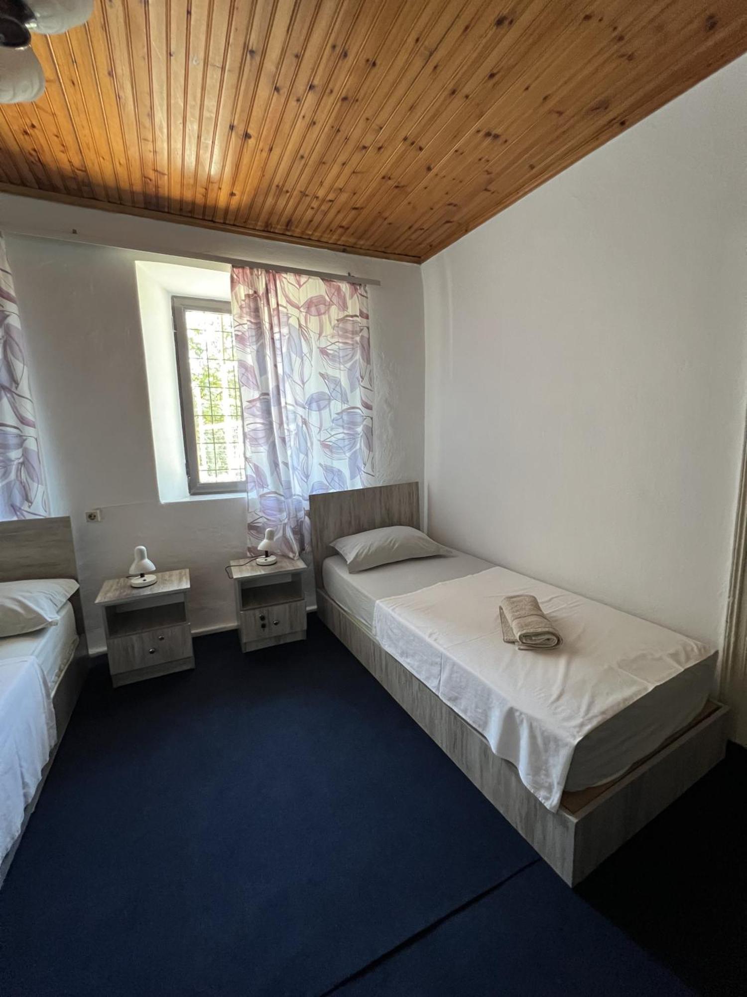 Onetwosleep Guesthouse Shkodër Dış mekan fotoğraf