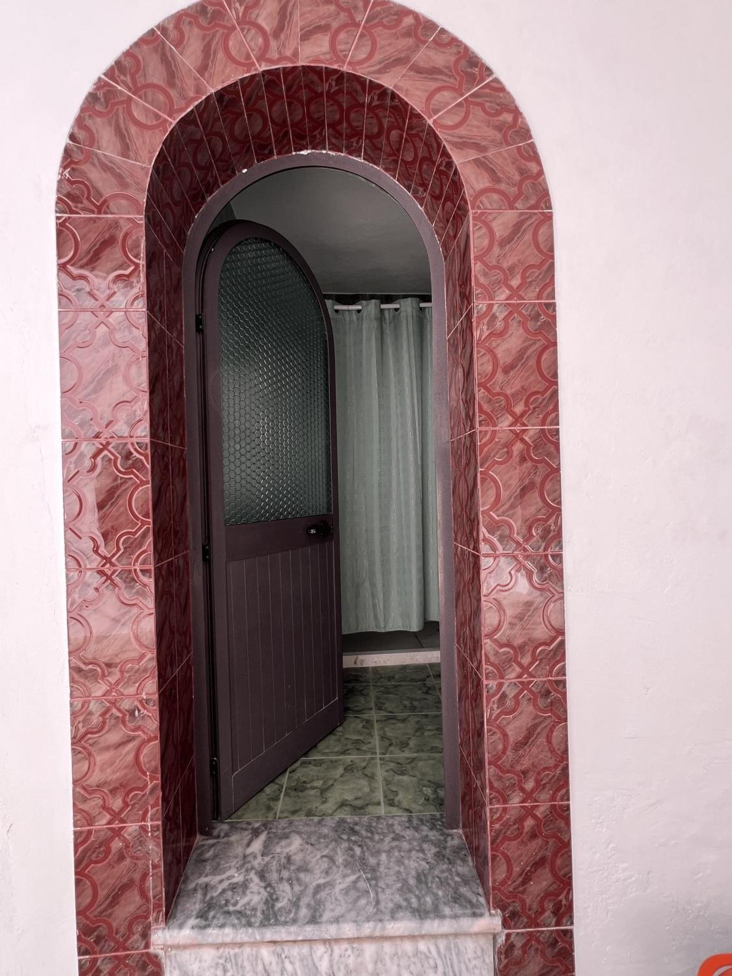Onetwosleep Guesthouse Shkodër Dış mekan fotoğraf