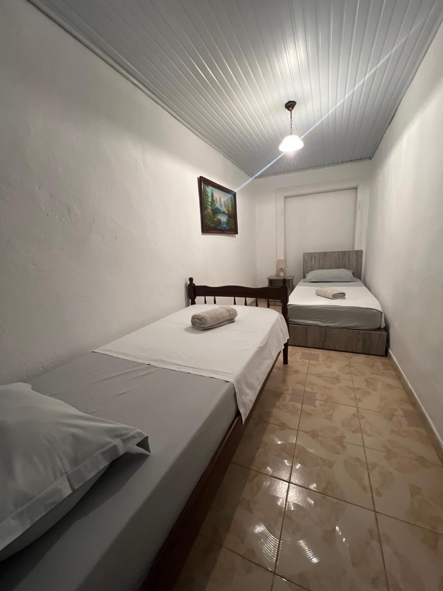 Onetwosleep Guesthouse Shkodër Dış mekan fotoğraf